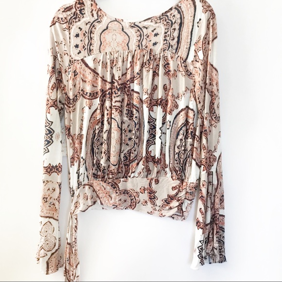 Free People Fiona’s Wrap Top - Picture 7 of 9